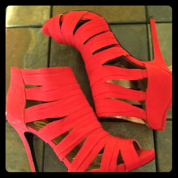 Red peep toe heels - Picture 1 of 2